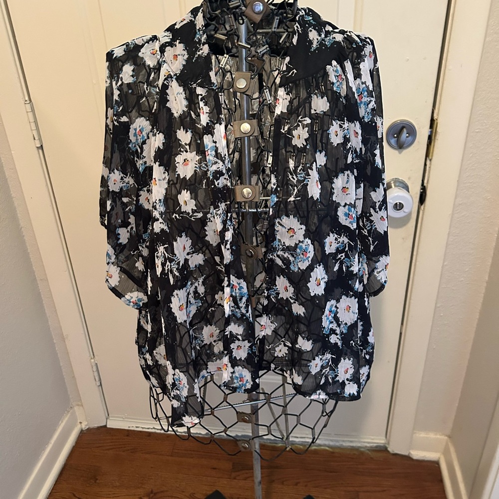 SO Floral Women's Kimono